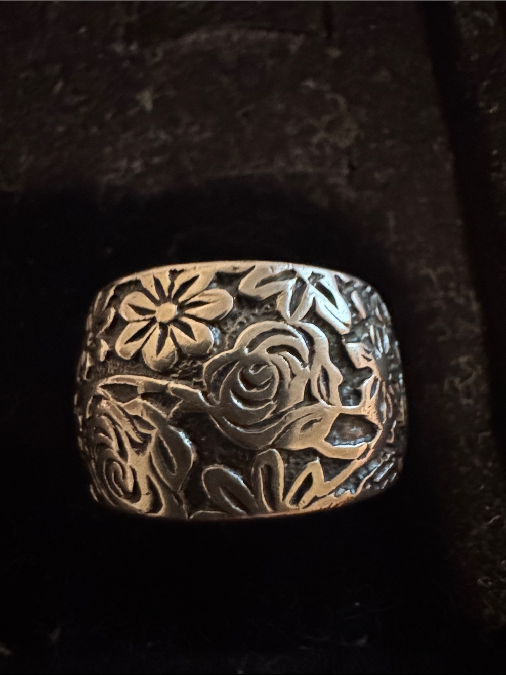 Silpada Floral Etched Wide Band Ring - Sterling Silver 925